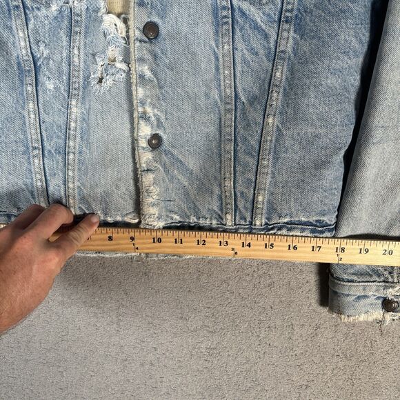 Vintage Levi’s Type 3 Trucker Jacket Sherpa Lined Distressed Size 40 Grunge - Picture 12 of 16